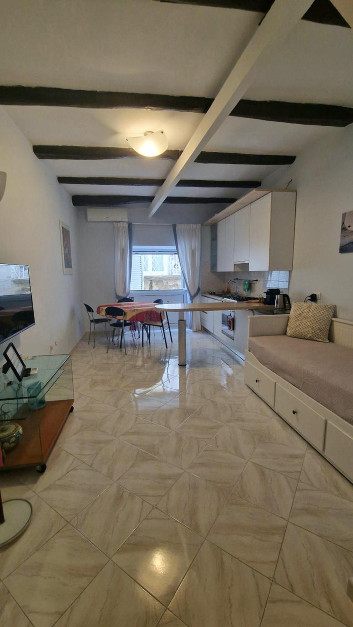 나폴리 Casa Di Gabri 아파트 외부 사진